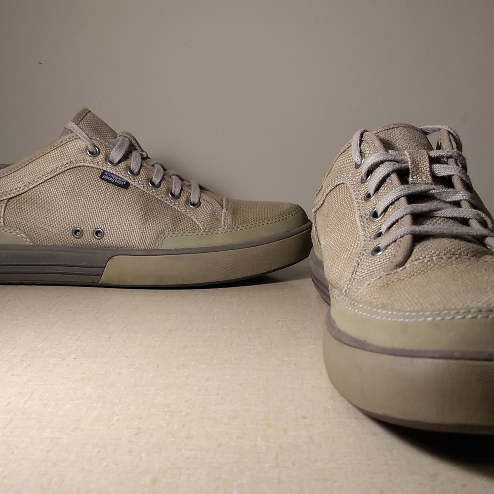 Men's Patagonia Hemp shoes size 10.5 rare find